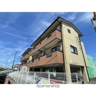 エステート【2階】の外観