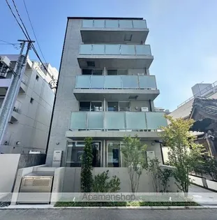 エスセナーリオ市谷薬王寺【2階】の外観