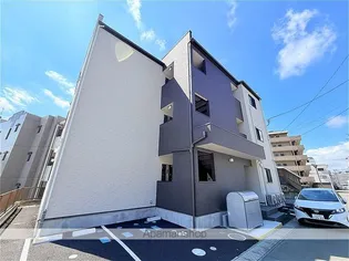 アンビシオン泉中央【2階】の外観