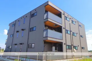 雅【3階】の外観