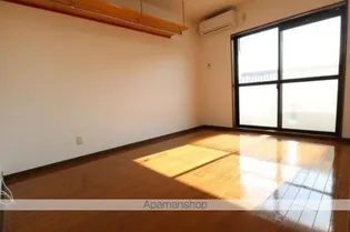 パルティーレ島之郷【2階】の居間