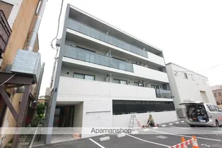 フェーラシュヴァル元町【4階】の外観