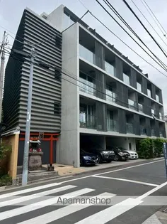 東京都中野区新井5丁目【マンション】の外観