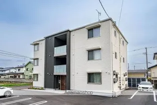 ベレオ鳴神【1階】の外観