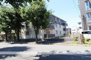 アベニュー A【2階】の外観