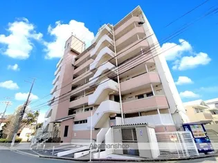 大阪府吹田市川園町【マンション】の外観