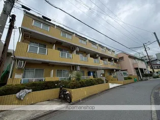 ユースピア本厚木の外観