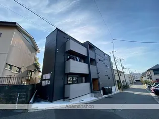 K ME(ケーミー)【1階】の外観