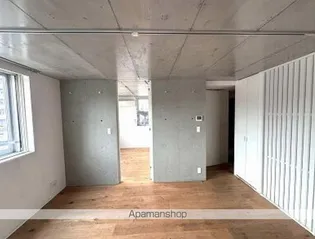 LUDENS東新町【2階】の居間