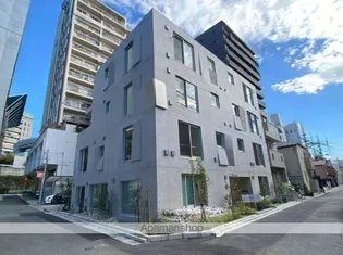 エスセナーリオ四谷坂町【2階】の外観
