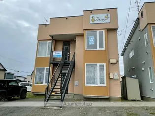 パイナップル【2階】の外観