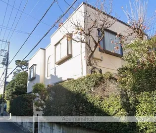 メープル・ハウス【201号室】の外観