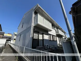 アベニュー11B棟【1階】の外観