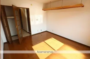 パルティーレ島之郷【2階】の居間