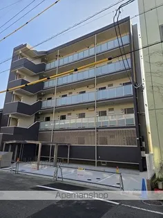 エスコルト【3階】の外観