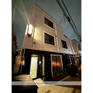 ザ・レジデンス駒沢大学【1階】の外観