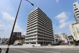 ライオンズマンション六ッ門第2【3階】の外観