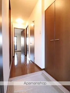 ミラベルガーデン【3階】の玄関