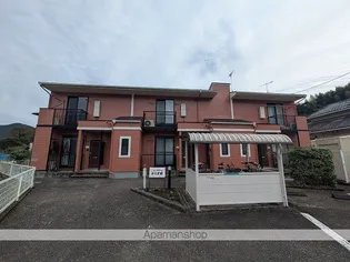 ニューシティートミナガ【2階】の外観