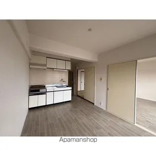 リバティーフォレスト【201号室】の居間