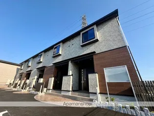 滋賀県東近江市外町【アパート】の外観