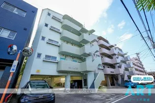 サンハイム和泉【3階】の外観