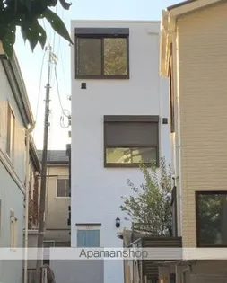 ソルナクレイシア都立大学【1階】の外観