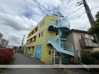 カネマンビルの画像