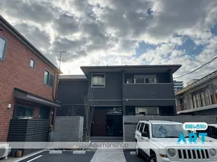 シャーメゾン萱町【1階】の外観