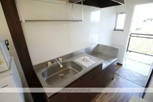 ラ・フォーレ【208号室】のキッチン