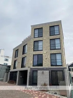 FABRIC中井【2階】の外観