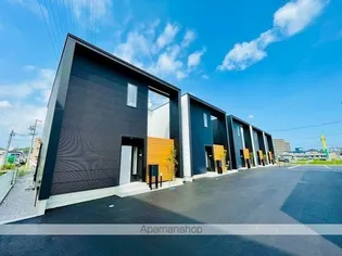 静岡県浜松市中央区上島7丁目【テラスハウス】の外観