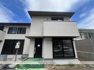 東京都新宿区市谷山伏町【一戸建】の外観