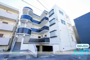 オックスフォードサーカスⅢ【2階】の外観