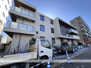 ジャンヴィエ ルナの画像