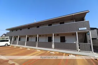 新潟県上越市大字中田原【アパート】の外観