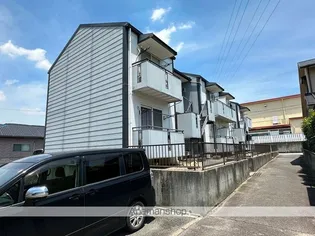 ファミール的場の画像
