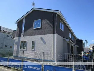 ニュースカイタウンC棟【1階】の外観