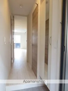 ウエストヴィレッジⅣ【1階】の玄関