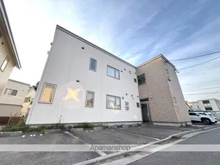 レザングレーヌⅡ【1階】の外観