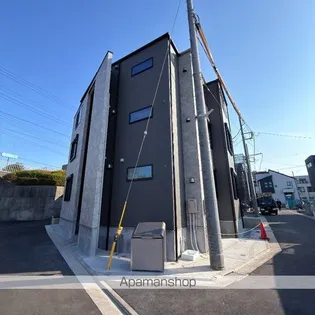 エスフラット国立【2階】の外観