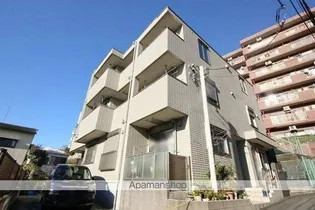 エスコートアイ【3階】の外観