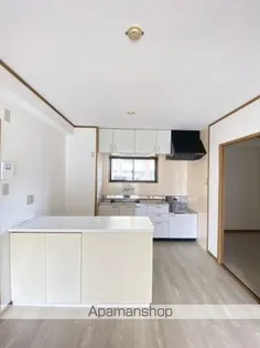 プレシャスライフ【1階】の居間