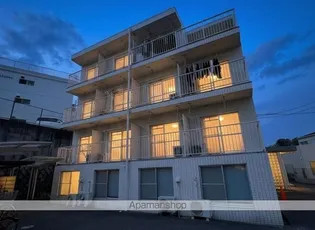 バロン白山の画像