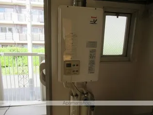 ユーロハイツ名須川A【202号室】の内装