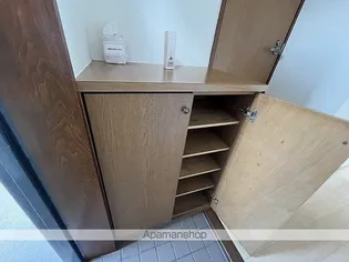 メゾンコーポ井口【304号室】の玄関