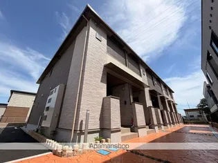滋賀県東近江市外町【アパート】の外観