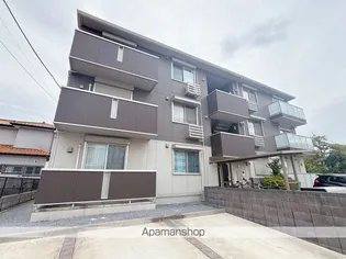 ルシェリア一番館・二番館【1階】の外観