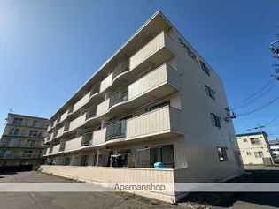 ファミールエステート【4-A号室】の外観