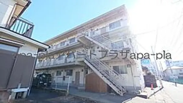 三佑マンション【3階】の外観